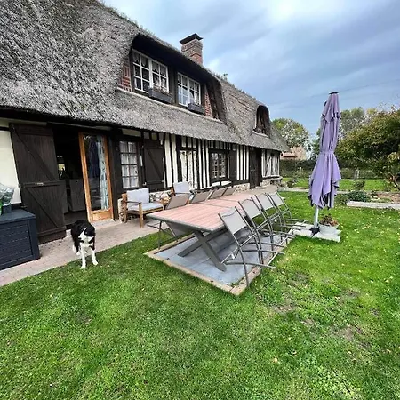 La Chaumière Couette-café *