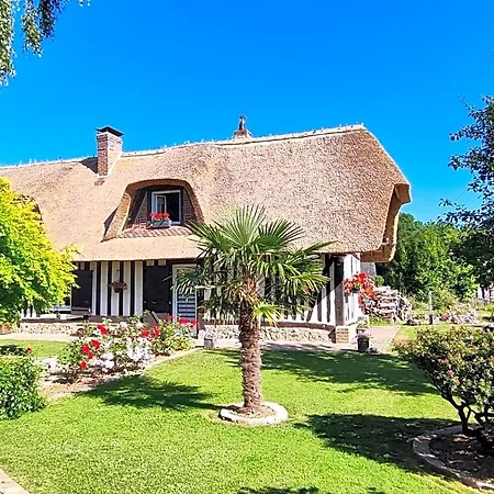 La Chaumiere *